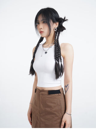 Black hollow backless vest