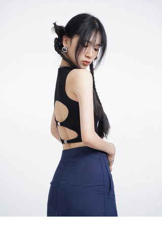 Black hollow backless vest