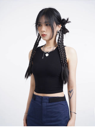 Black hollow backless vest