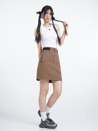 Black hollow backless vest