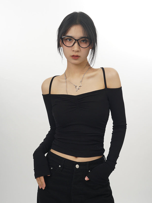 Off-shoulder slim fit pleated long-sleeved top