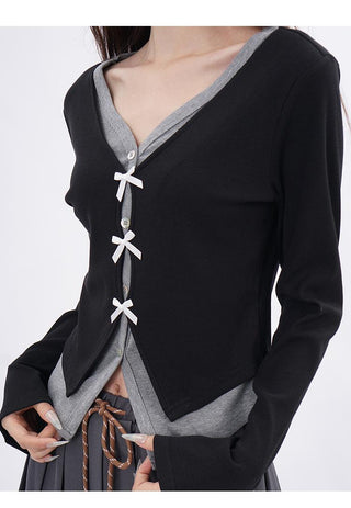 Contrast color V-neck fake two-piece knitted sweater