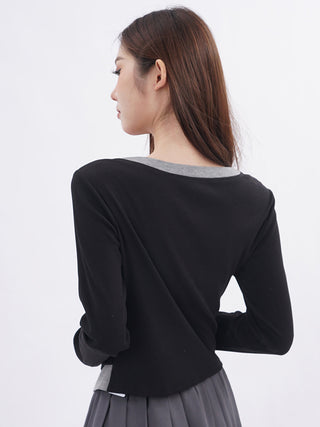 Contrast color V-neck fake two-piece knitted sweater