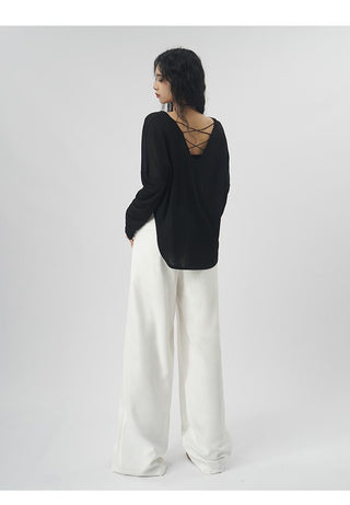Oversize backless long-sleeved T-shirt