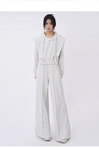 Hooded sweatshirt and sporty  wide-leg sweatpants