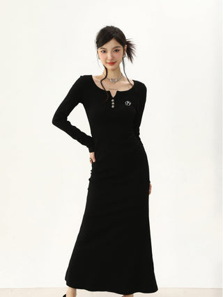 Distressed half-open collar knitted dress