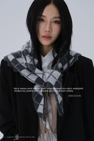 rhombus triangle shawl