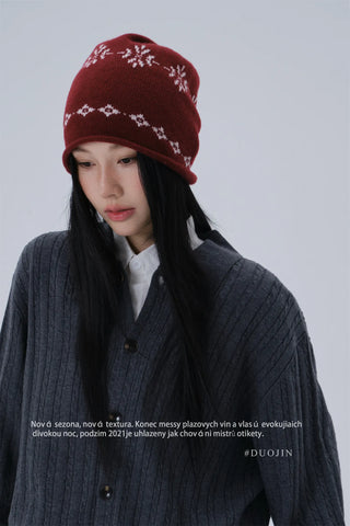 hemming knit beanie