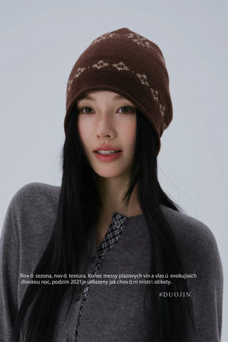 hemming knit beanie