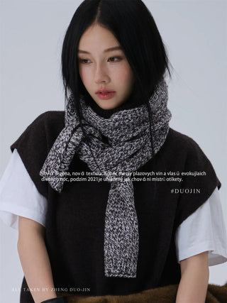 arabesque knit scarf