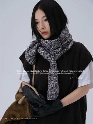 arabesque knit scarf