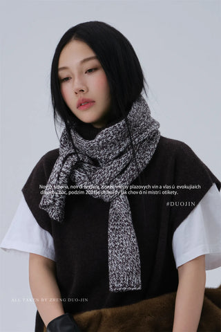 arabesque knit scarf