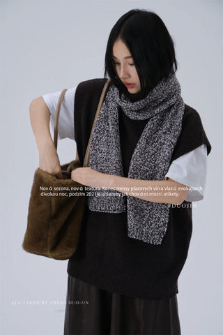 arabesque knit scarf