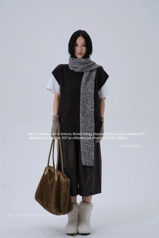 arabesque knit scarf