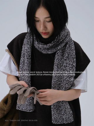 arabesque knit scarf