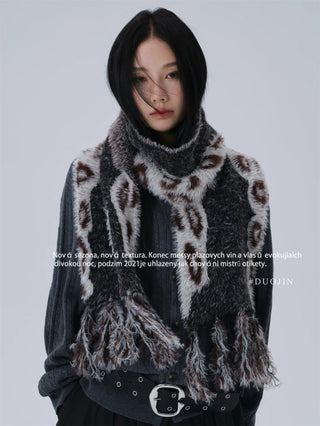 leopard velvet scarf