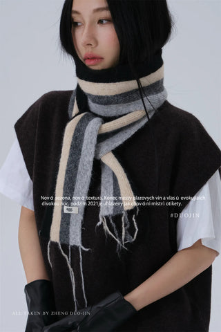 striped narrow scarf