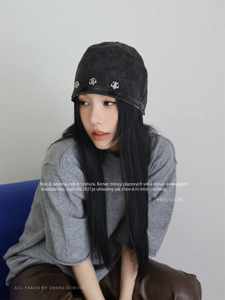 metal label beanie