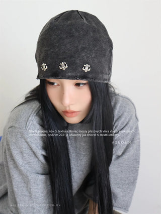 metal label beanie