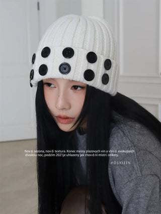 button knitted hat