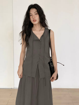 sleeveless two-piece