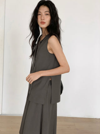 sleeveless two-piece