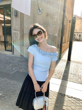 lace off-shoulder