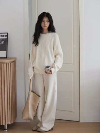 wide sweatpants