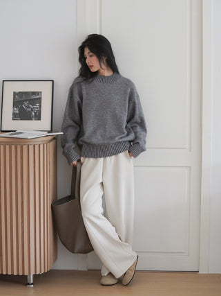 wide sweatpants