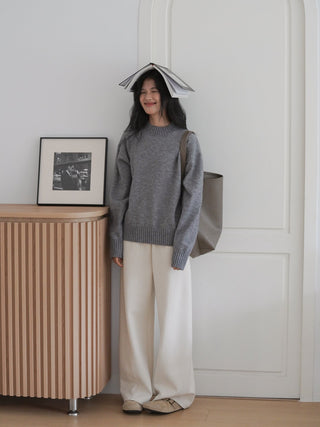 wide sweatpants