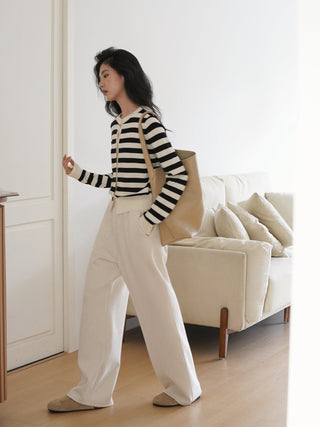 wide sweatpants