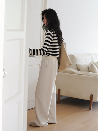 wide sweatpants