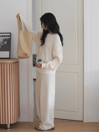 wide sweatpants