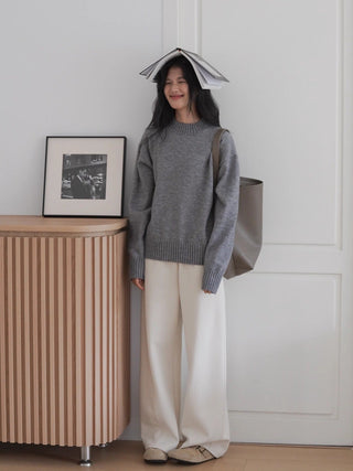 wide sweatpants