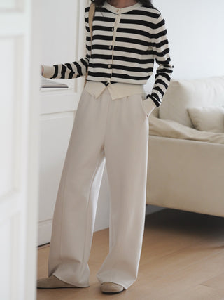 wide sweatpants