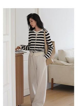 wide sweatpants