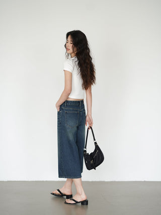 blue cropped pants