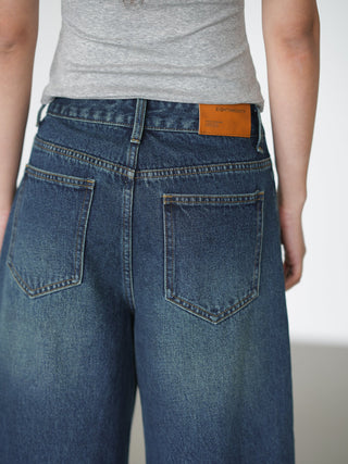 blue cropped pants