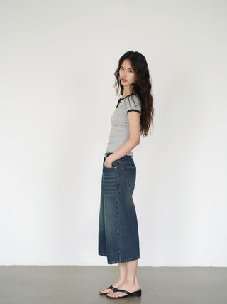 blue cropped pants