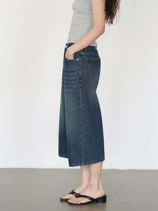 blue cropped pants
