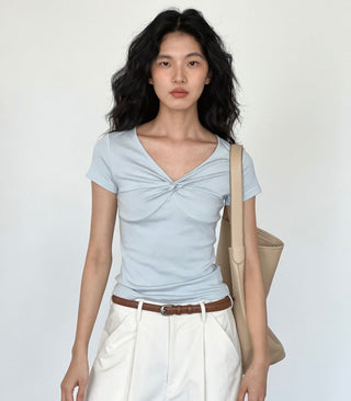 knot V-neck top