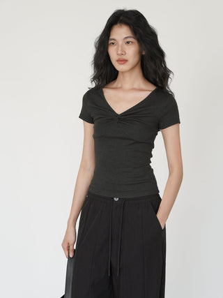 knot V-neck top