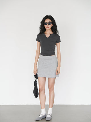 V-neck small top