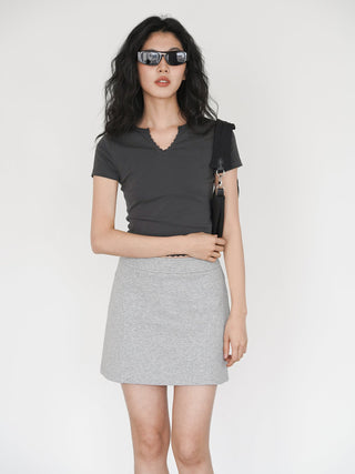 V-neck small top