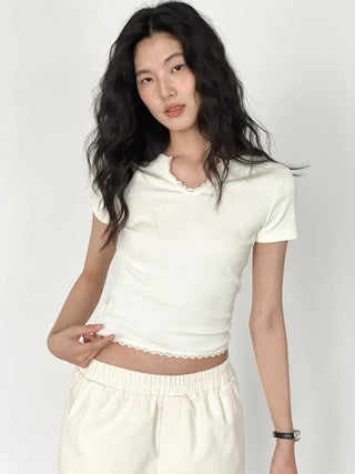V-neck small top