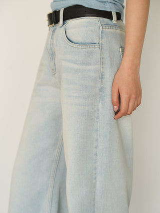 light jeans