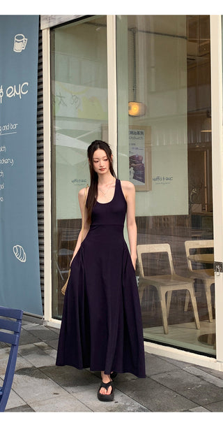 sleeveless French dress