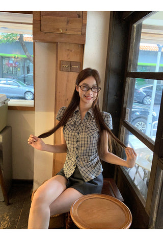 pink French shirt
