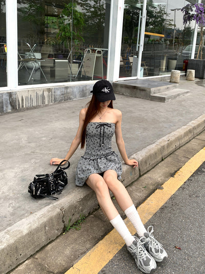 sleeveless tube dress
