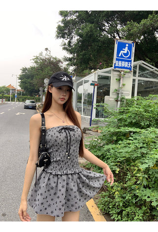 sleeveless tube dress